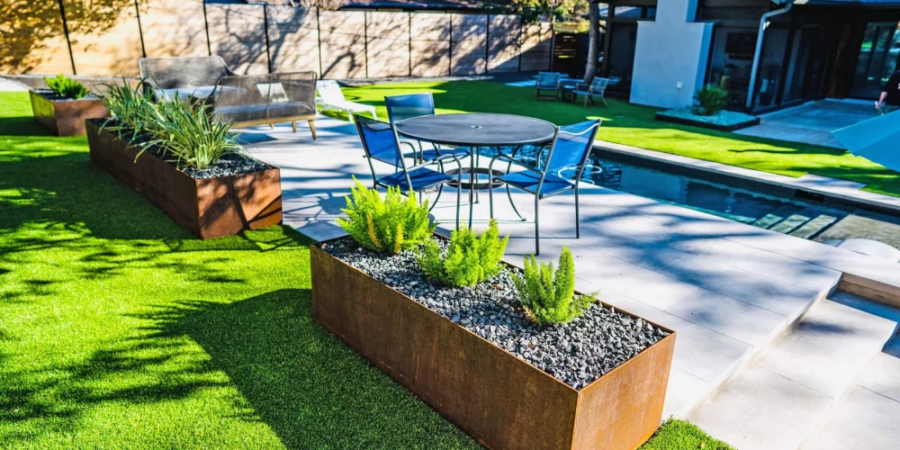 Creative Landscaping Ideas for Small Lawns: Transform Your Outdoor Space