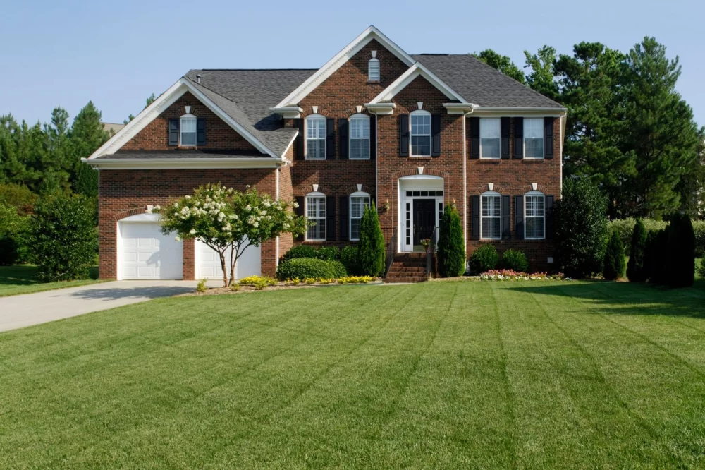 How to Compost for Lawn Health: Tips for a Greener, Healthier Lawn